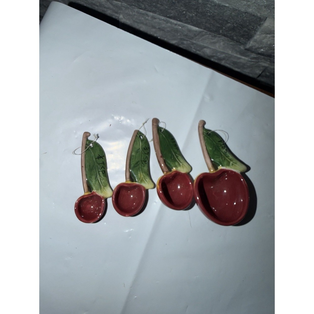 Measuring Spoon Set of 4 THT 2000 Ceramic Cherry Tender Heart Treasure Red Gloss